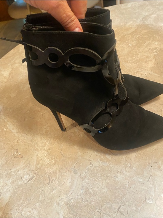 Daya By Zendaya Shoes - Women’s Black Pointed Stiletto Ankle Booties with Chain-Link Detail